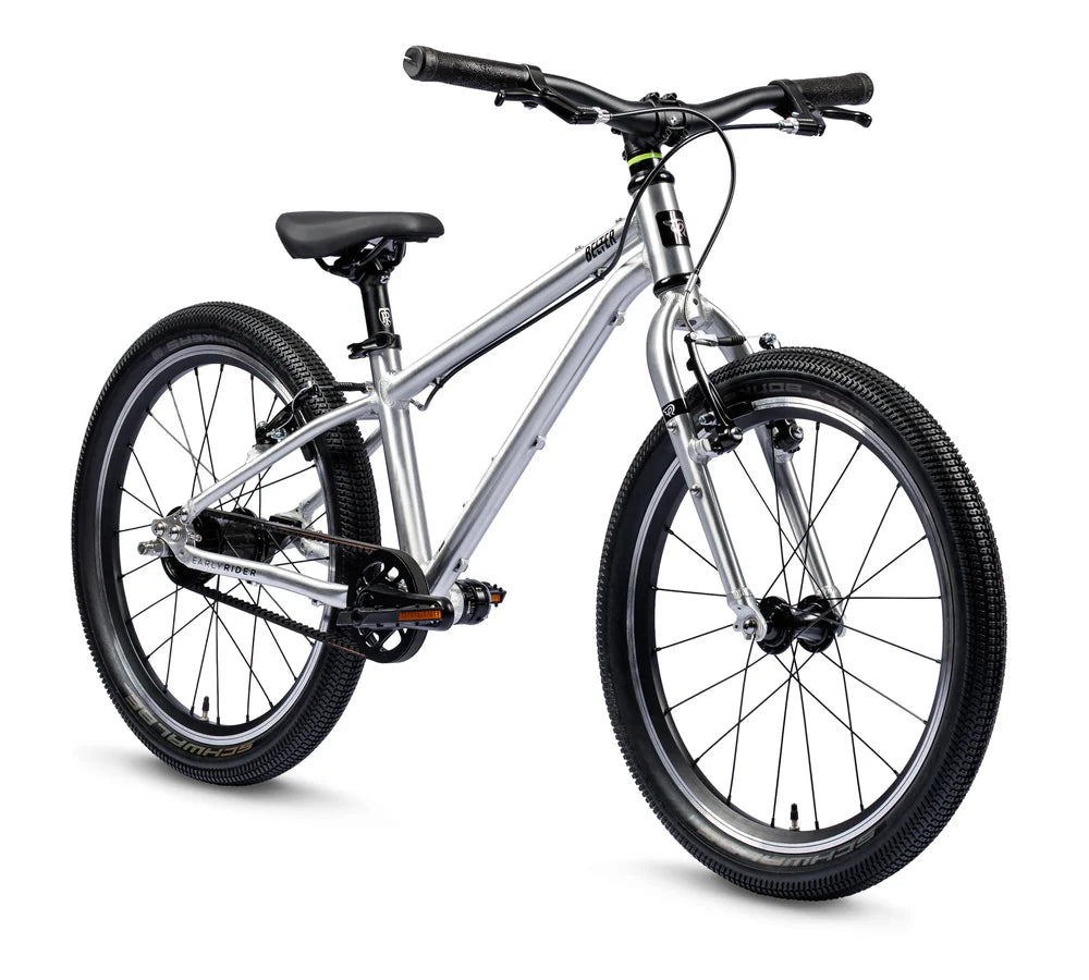 EARLY RIDER BELTER 20 AUTO - AGES 6-8