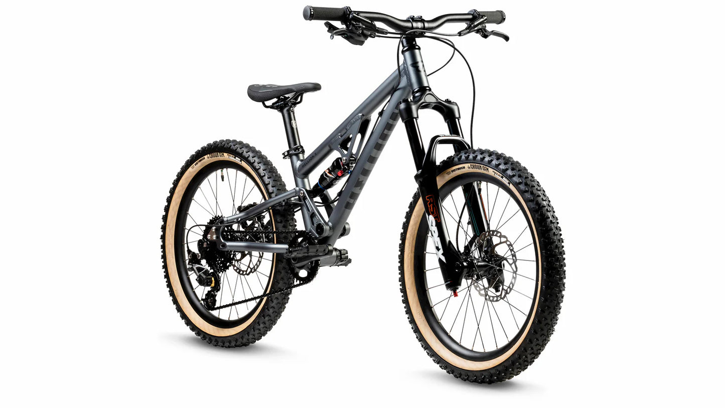 EARLY RIDER HELLION X20 - AGES 6-8