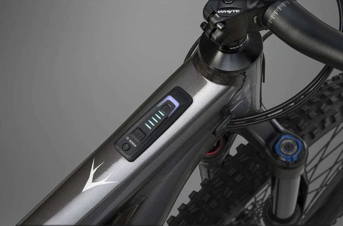EX-HIRE WHYTE KADO S GLOSS DARK SILVER