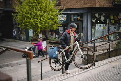 EX-HIRE WHYTE RHeO 3 CITY AND LEISURE ELECTRIC BIKE