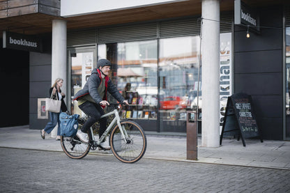 EX-HIRE WHYTE RHeO 3 CITY AND LEISURE ELECTRIC BIKE